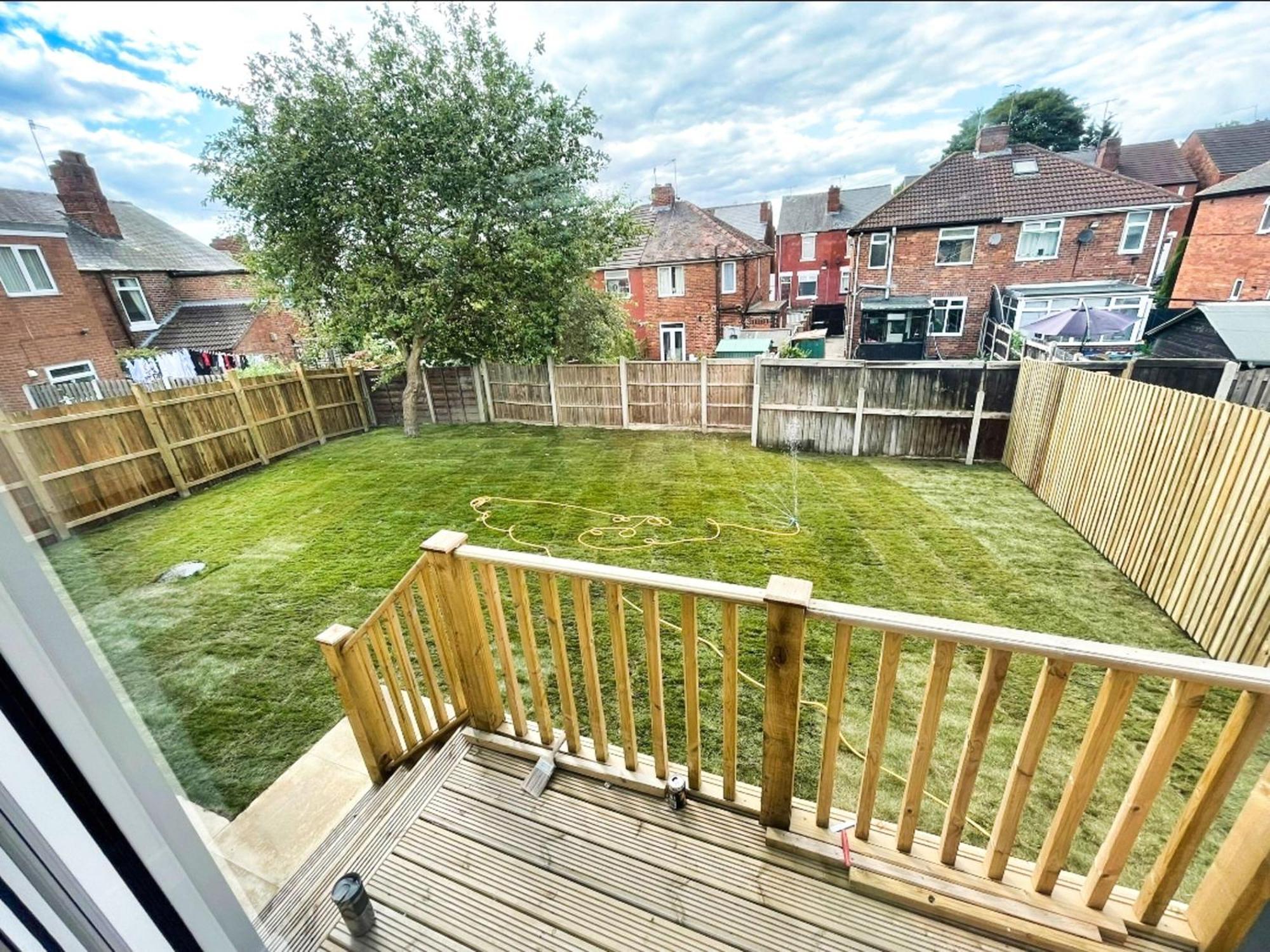 Rotherham - Rawmarsh - Great Customer Feedback - 2 Bed Bungalow - New Build - High End Furnishings - Wheel Chair Accessible - Large Enclosed Garden - Dog Friendly Екстериор снимка